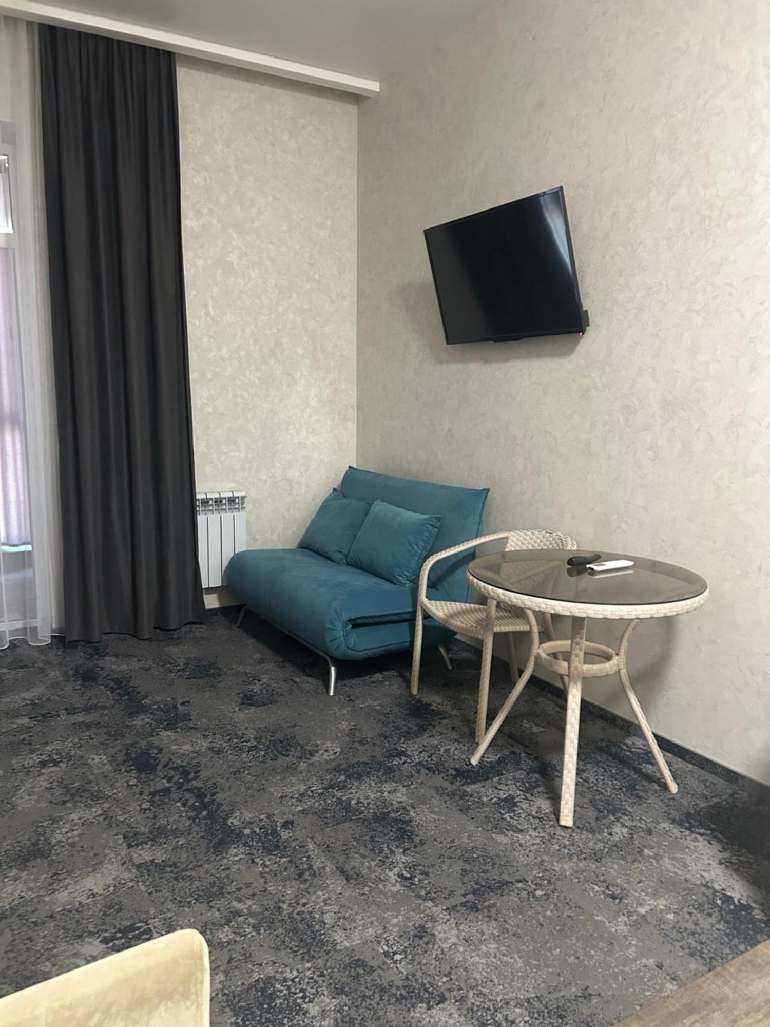 Silveroks Apartment